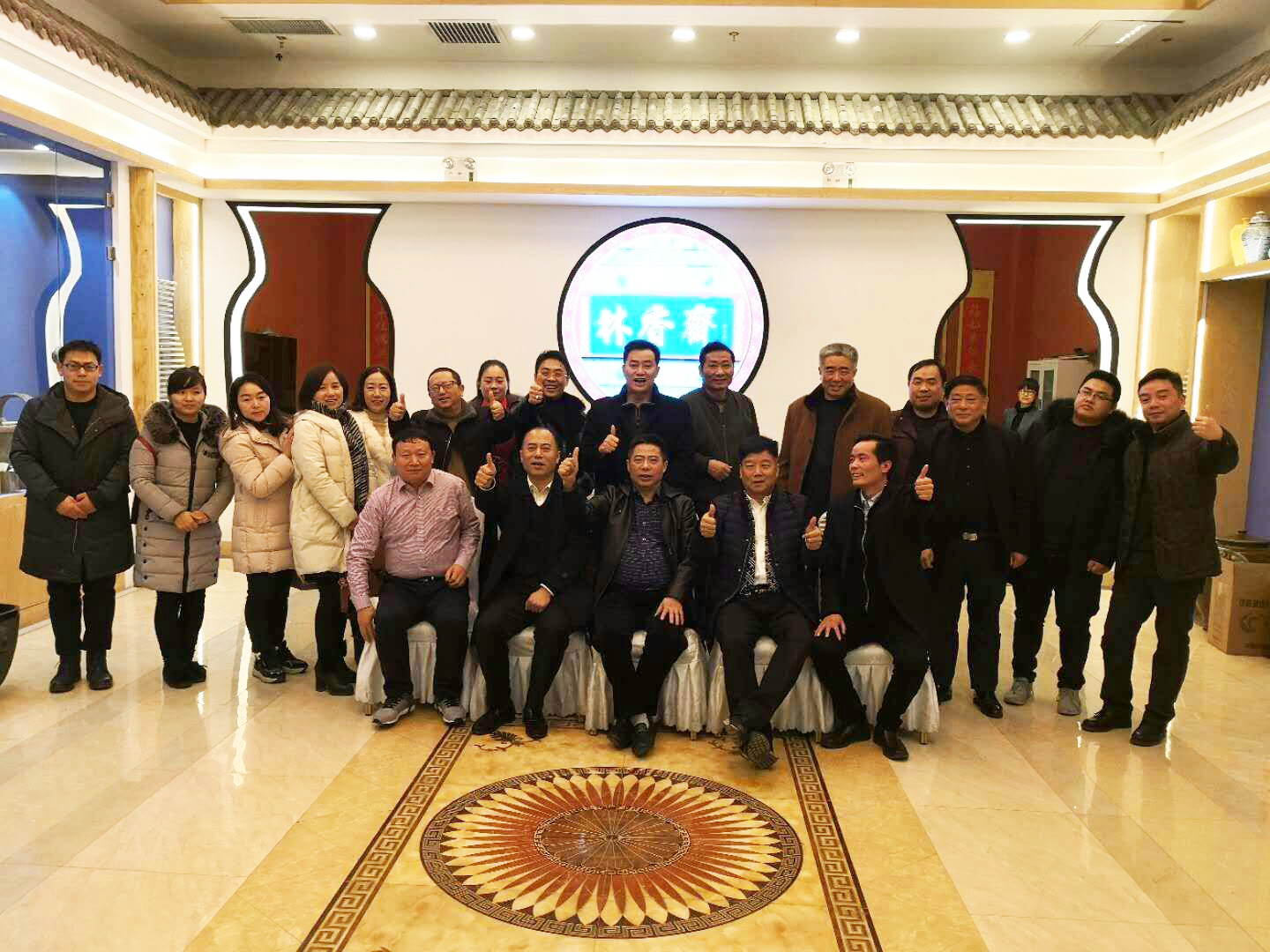 桂花鴨應邀隨省特產(chǎn)商會赴太原參加江蘇特產(chǎn)展